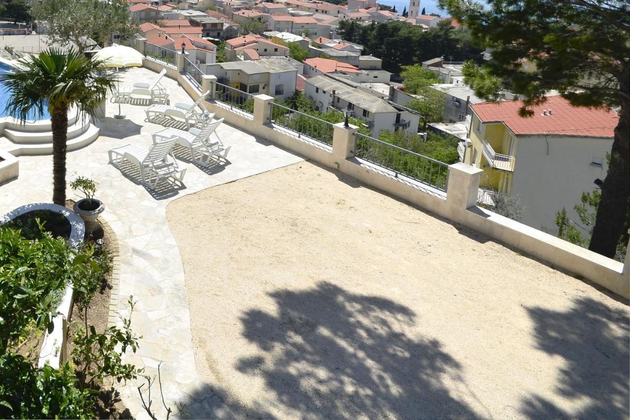 Family Friendly Apartments With A Swimming Pool Baska Voda, Makarska - 12442 Dış mekan fotoğraf