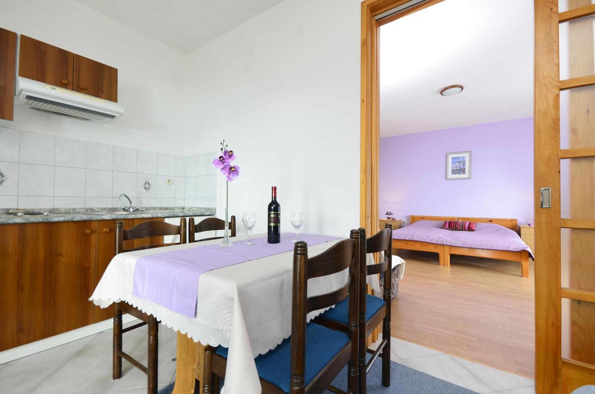 Family Friendly Apartments With A Swimming Pool Baska Voda, Makarska - 12442 Oda fotoğraf