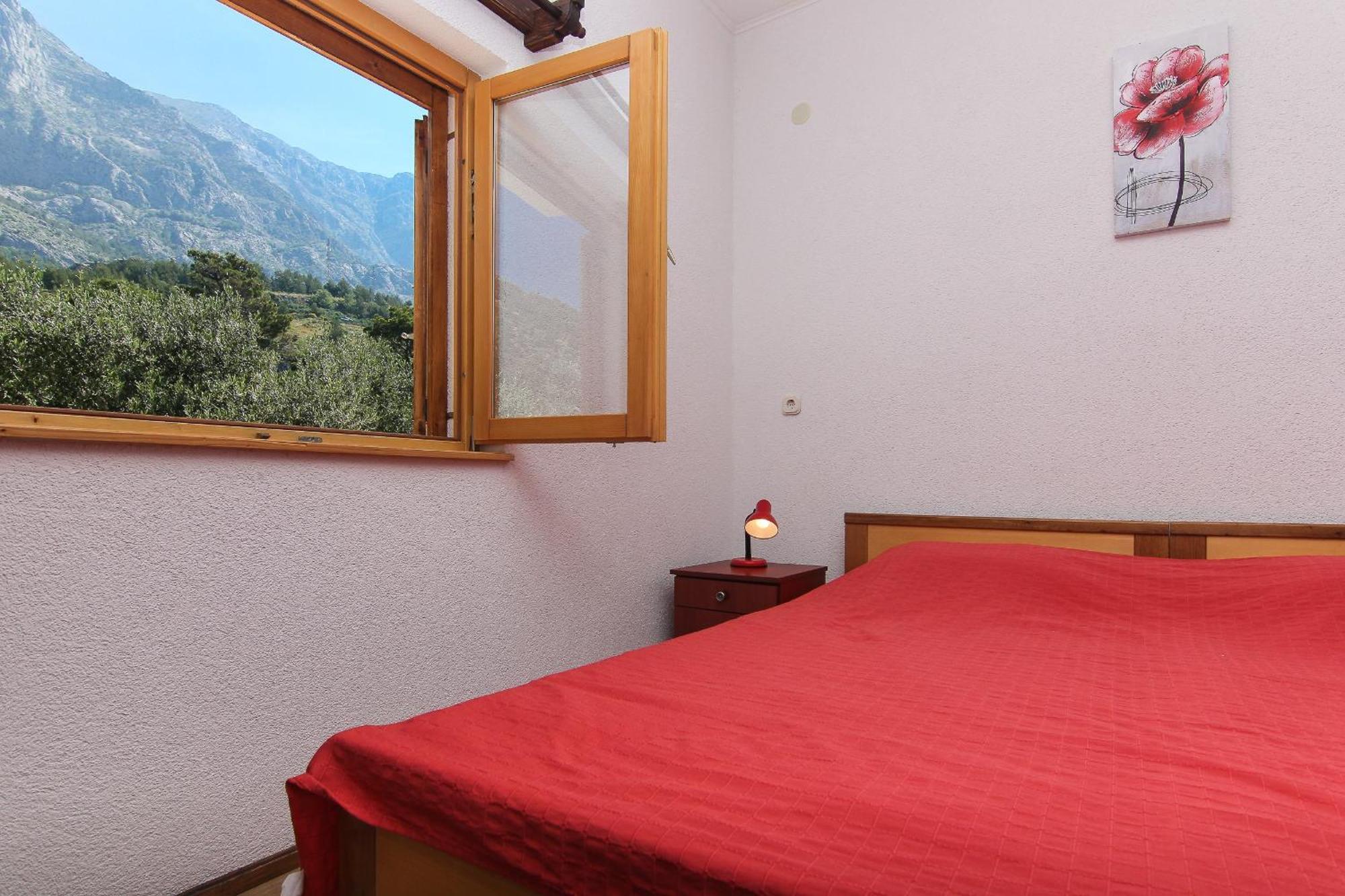 Family Friendly Apartments With A Swimming Pool Baska Voda, Makarska - 12442 Oda fotoğraf